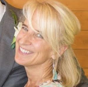 Meet your Posher, Joni